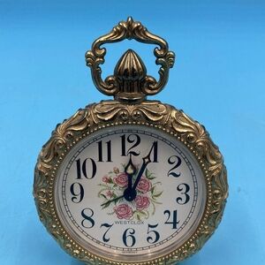 Gold Vintage Style Desk Clock